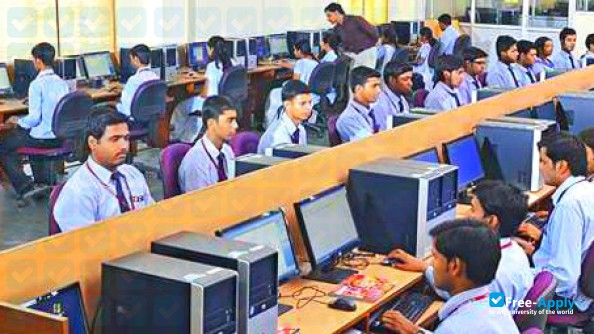 Rakshpal Bahadur College of Engineering and Technology photo #3