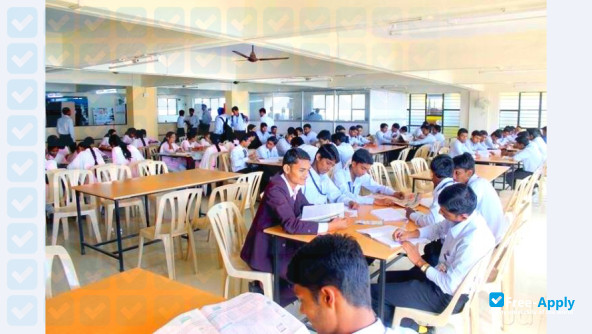 Foto de la Kolhapur Institute of Technology College of Engineering #6