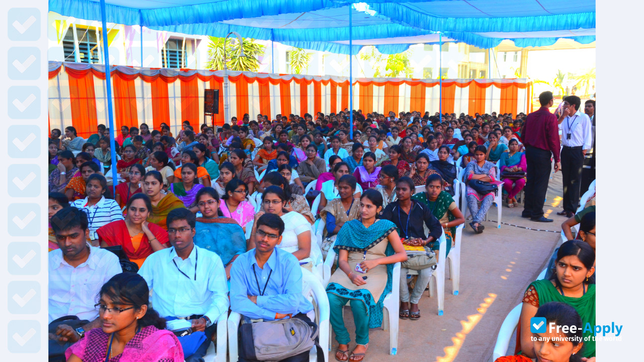 Teegala Krishna Reddy Engineering College photo #6