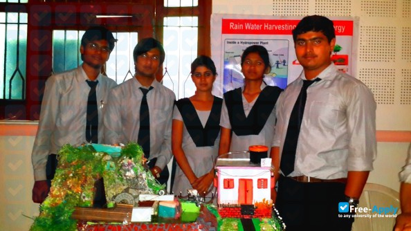 Foto de la Rajiv Gandhi College of Engineering Research & Technology Chandrapur #5