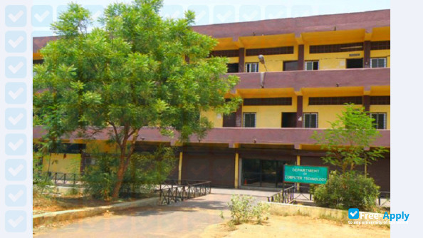 Rajiv Gandhi College of Engineering Research & Technology Chandrapur фотография №8