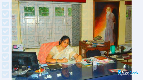 Photo de l’East Calcutta Girl's College #2