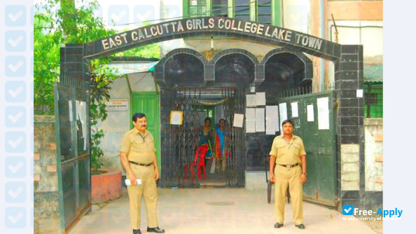 Photo de l’East Calcutta Girl's College #10