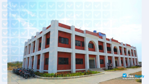 Foto de la Jhulelal Institute of Technology #5