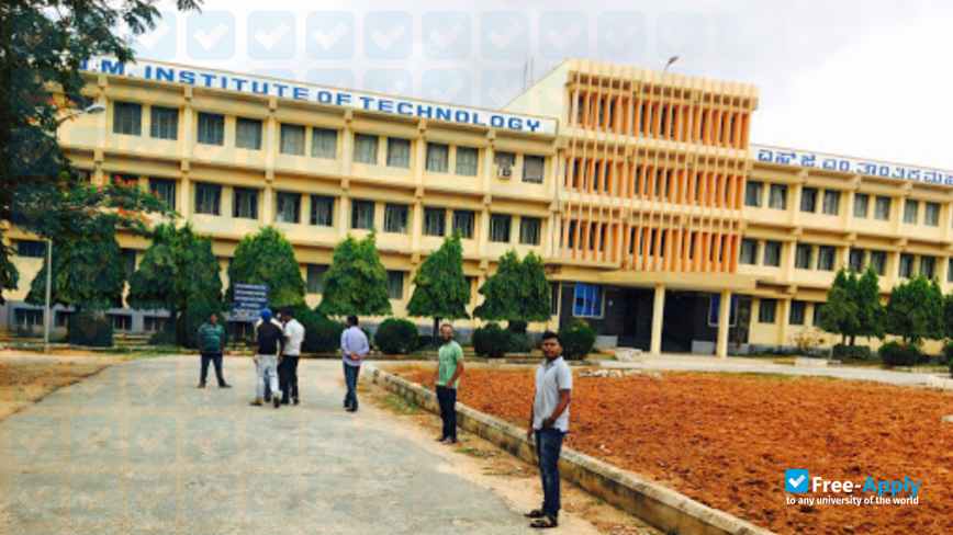 Foto de la S J M Institute of Technology #9