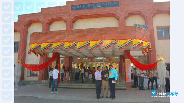 Manikya Lal Verma Textile and Engineering College фотография №3