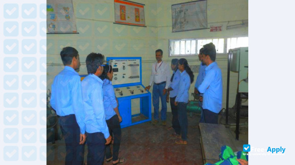 AISSMS Polytechnic photo #8