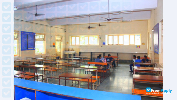 Sathaye College photo