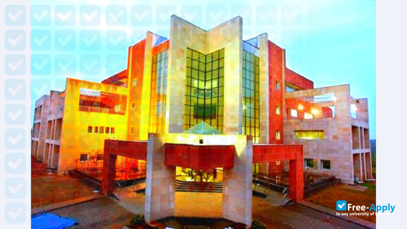 Photo de l’Allana Institute Of Management Studies #1