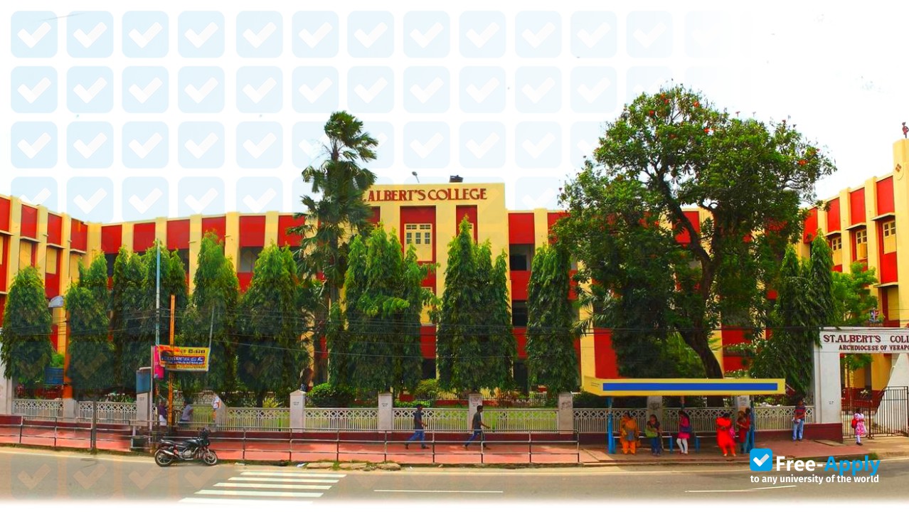 Photo de l’St Albert's College Cochi #4