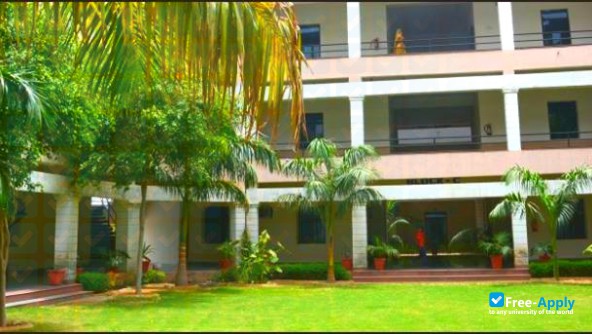 Foto de la Modern Institute of Technology and Research Centre