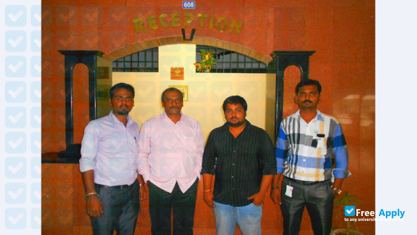 Foto de la Sri Muthukumaran Institute of Technology #6