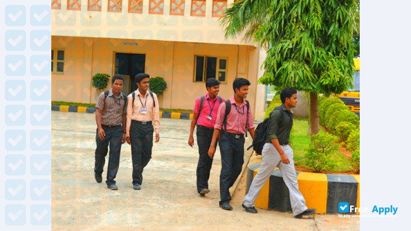 Foto de la Sri Muthukumaran Institute of Technology #5