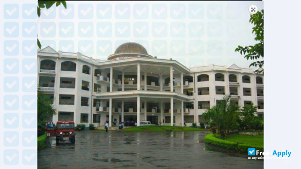 Foto de la Siliguri Institute of Technology #2