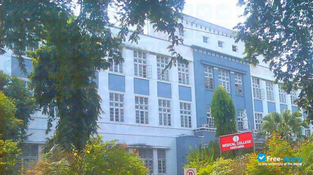Baroda Medical College фотография №3