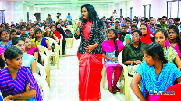 Foto de la Chaitanya Engineering College #3