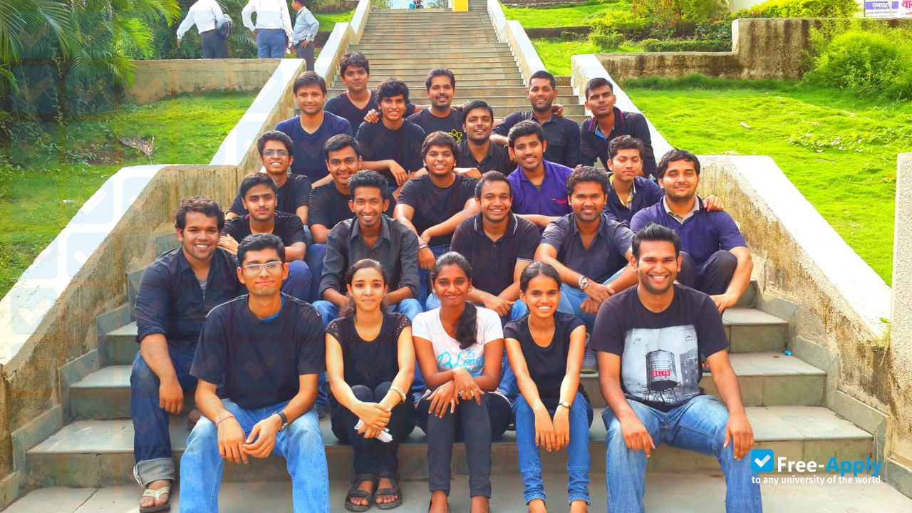 Photo de l’Saraswati College of Engineering #6