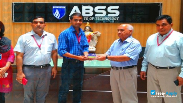 Foto de la ABSS Institute of Technology #5