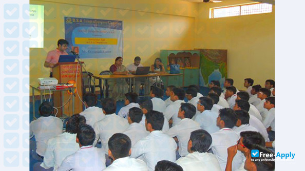Foto de la B.S.A. College of Engineering & Technology Mathura #8