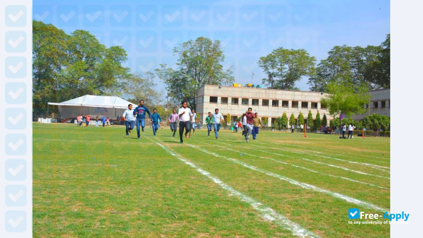 Deen Dayal Upadhyaya College фотография №12