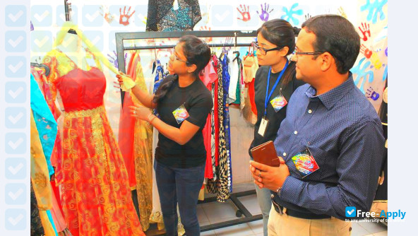 Photo de l’Institute of Professional Studies University of Allahabad #7