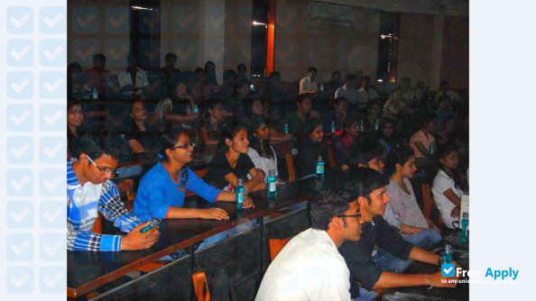 Photo de l’Ahmedabad Dental College #6