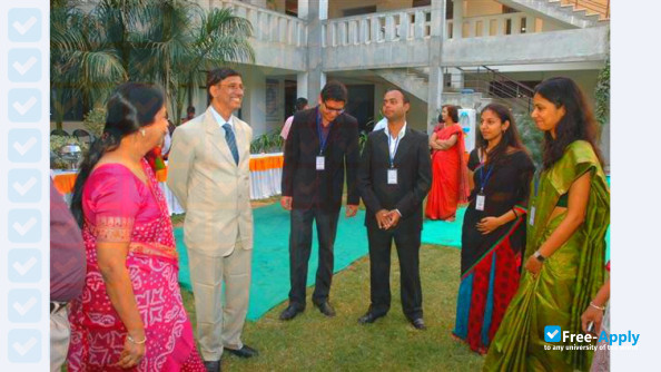 Photo de l’Ahmedabad Dental College #2