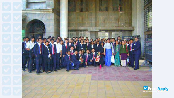 Ness Wadia College of Commerce photo #5
