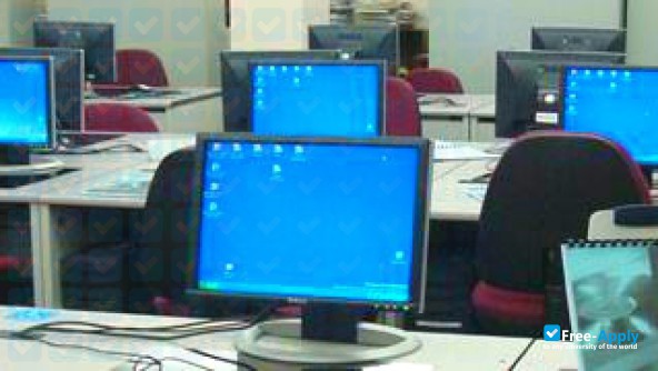Photo de l’Sri Ramanujar Engineering College #3