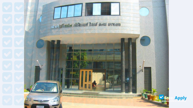 Foto de la S. V. Institute of Management, Kadi