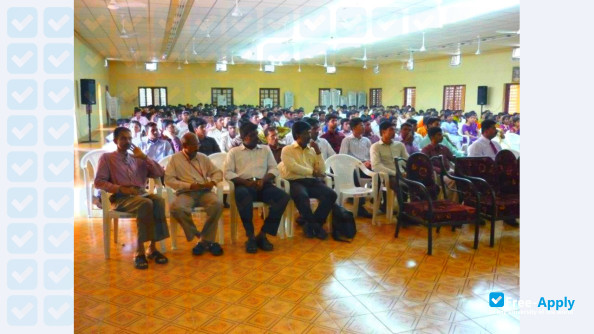 Dr Pauls Engineering College photo #9