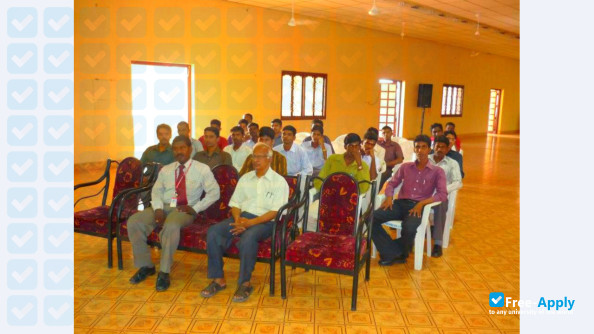 Dr Pauls Engineering College photo #3