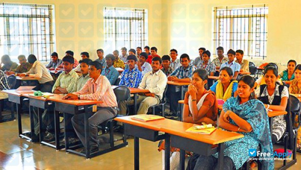 Photo de l’Study World College of Engineering #7