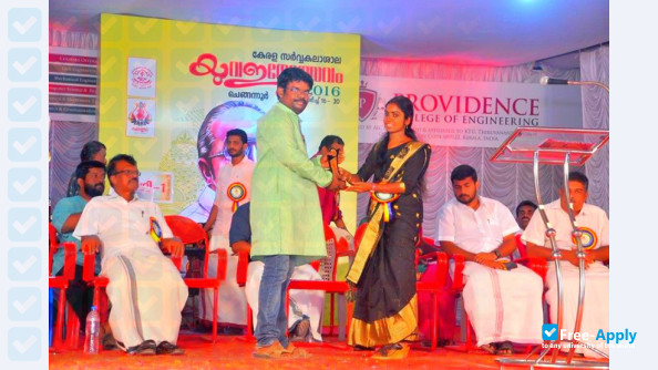 Photo de l’Sree Narayana College Kollam #13