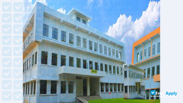 Axis College of Engineering & Technology photo #7