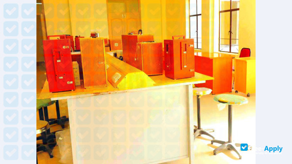 Axis College of Engineering & Technology photo #8
