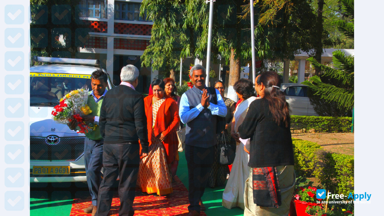 Government College of Education Chandigarh фотография №16