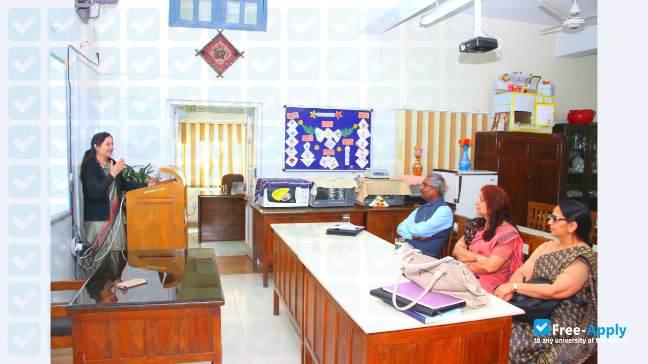 Government College of Education Chandigarh photo #20