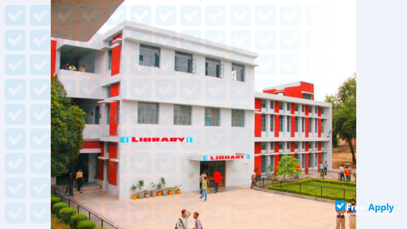 Photo de l’Doaba College Jalandhar #7