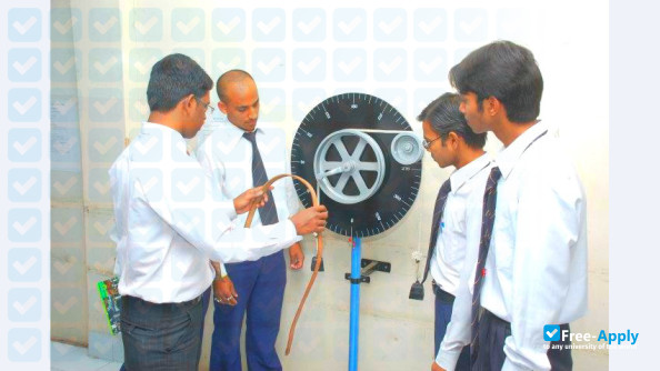 Indian Institute of Aeronautical Engineering & Information Technology photo #7