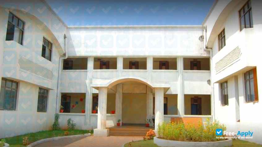 Indian Institute of Aeronautical Engineering & Information Technology photo #3