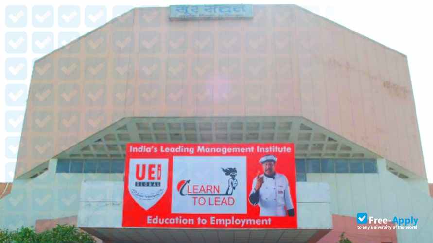 Photo de l’UEI Global (India’s Leading Chain of Management Institutes) #2