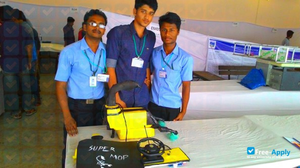 Photo de l’Ammini College of Engineering #12