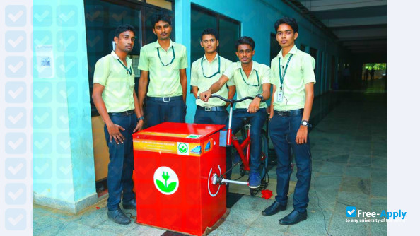 Photo de l’Ammini College of Engineering #19