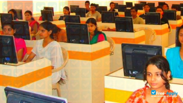 Gandhi Engineering College photo #4
