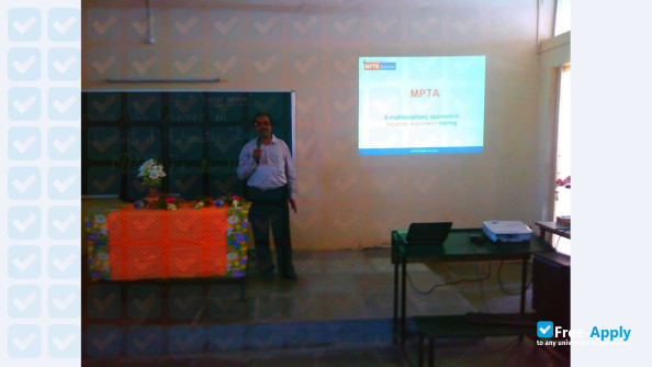 Foto de la MPTA Education Pune #2