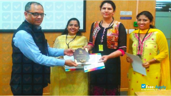Photo de l’Pillai College of Arts Commerce & Science #5