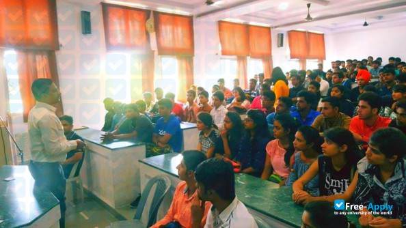 Photo de l’Maharaja Ranjit Singh College of Professional Sciences #11
