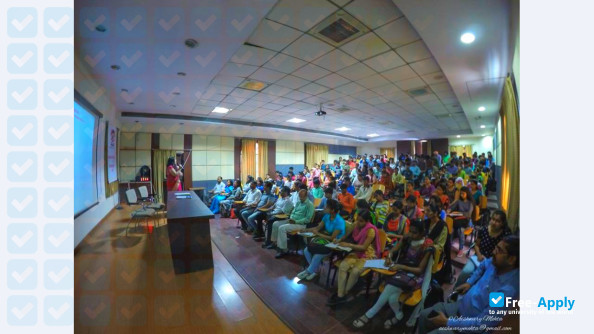 Foto de la Maharaja Ranjit Singh College of Professional Sciences
