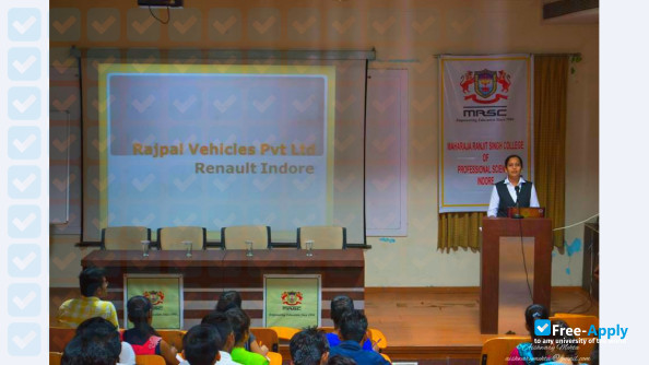Photo de l’Maharaja Ranjit Singh College of Professional Sciences #7